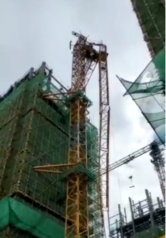 5月15日浙江杭州一在建工地塔吊发生安全事故！